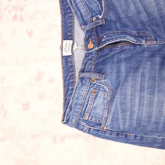 J. Crew Slim Broken in Boyfriend Jeans - Picture 5 of 6